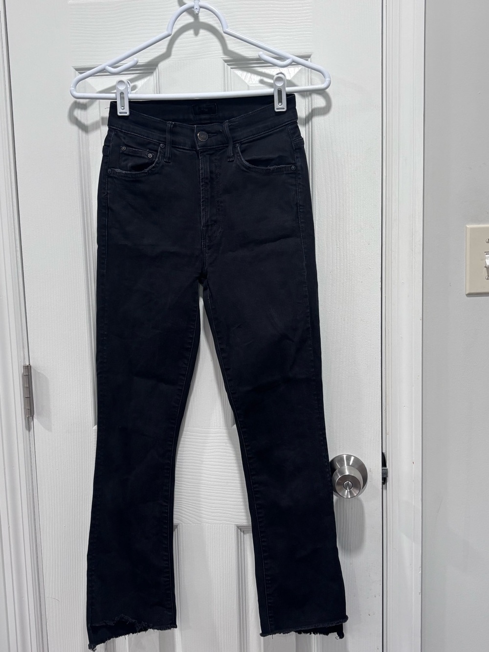 🖤🖤🖤MOTHER Black Ankle & Cropped Button-Front Pants - Picture 2 of 14